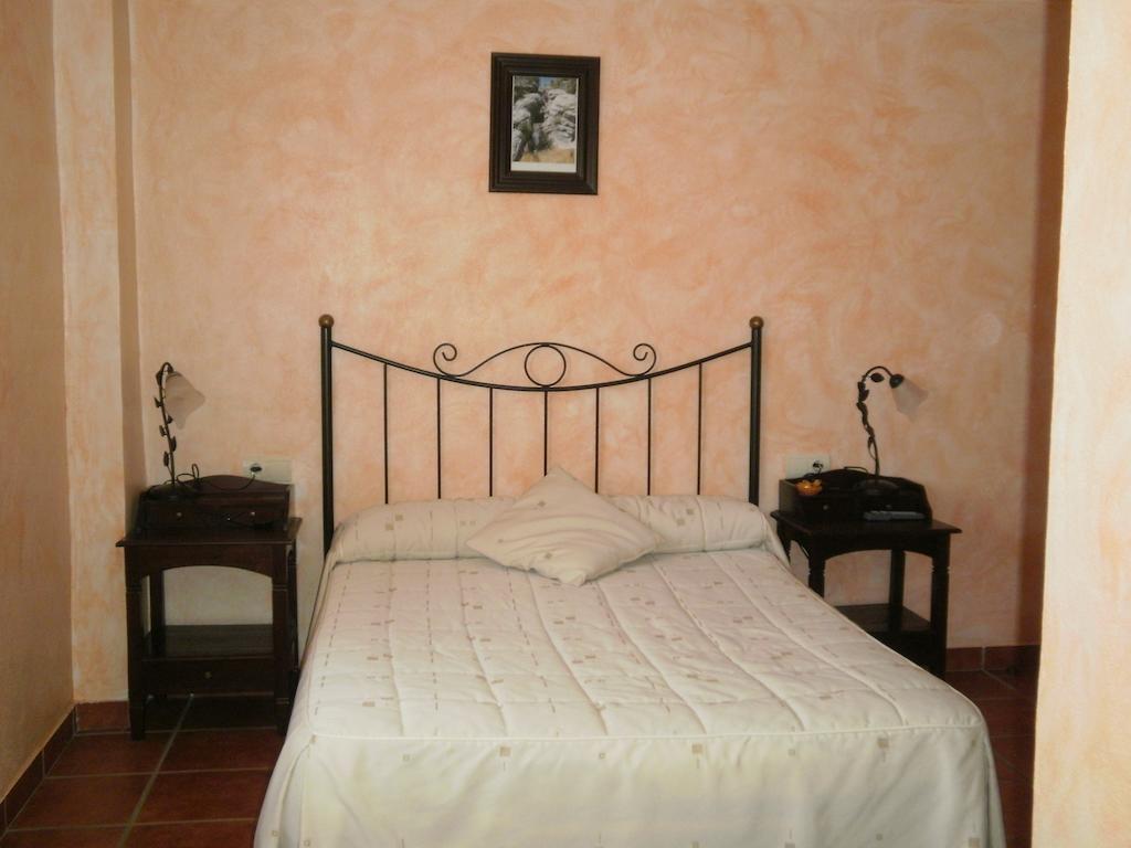 Hostal El Olmo Camarena de la Sierra Cameră foto
