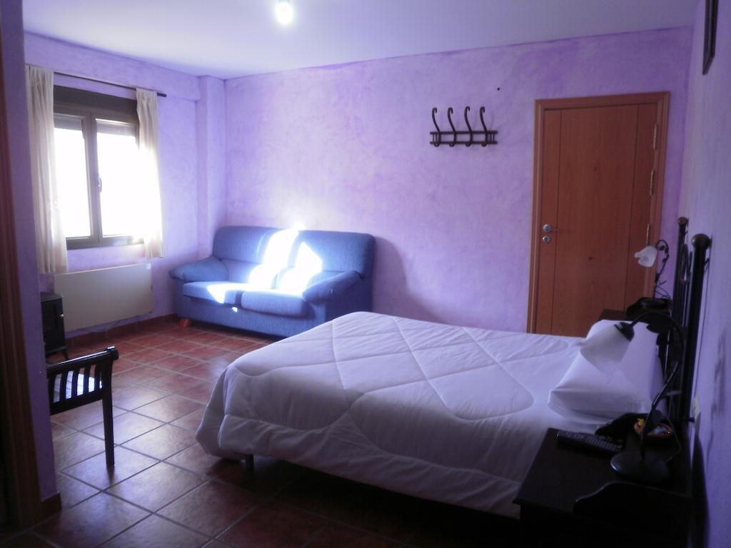 Hostal El Olmo Camarena de la Sierra Cameră foto