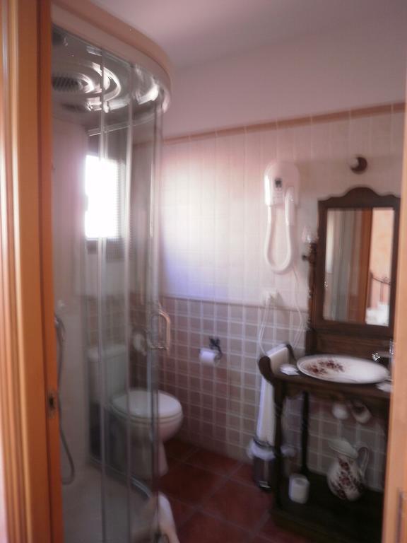 Hostal El Olmo Camarena de la Sierra Cameră foto
